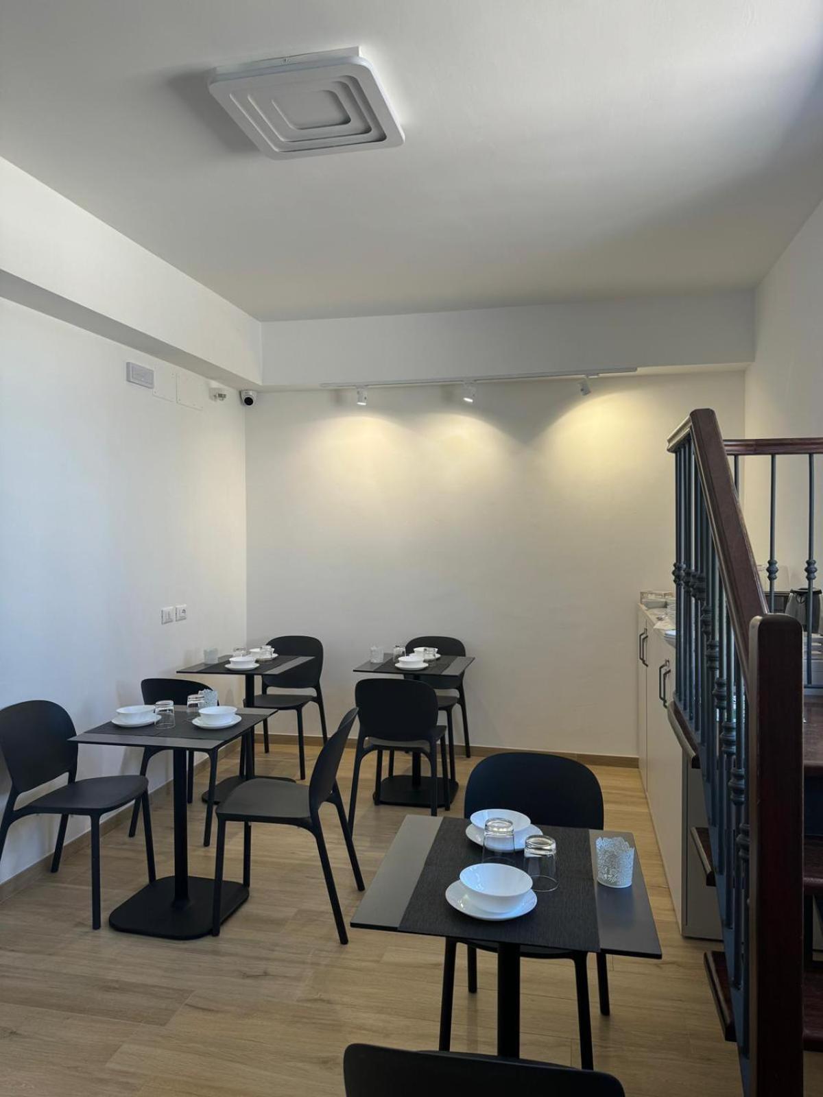 Guest House Al Porto Civitavecchia Buitenkant foto