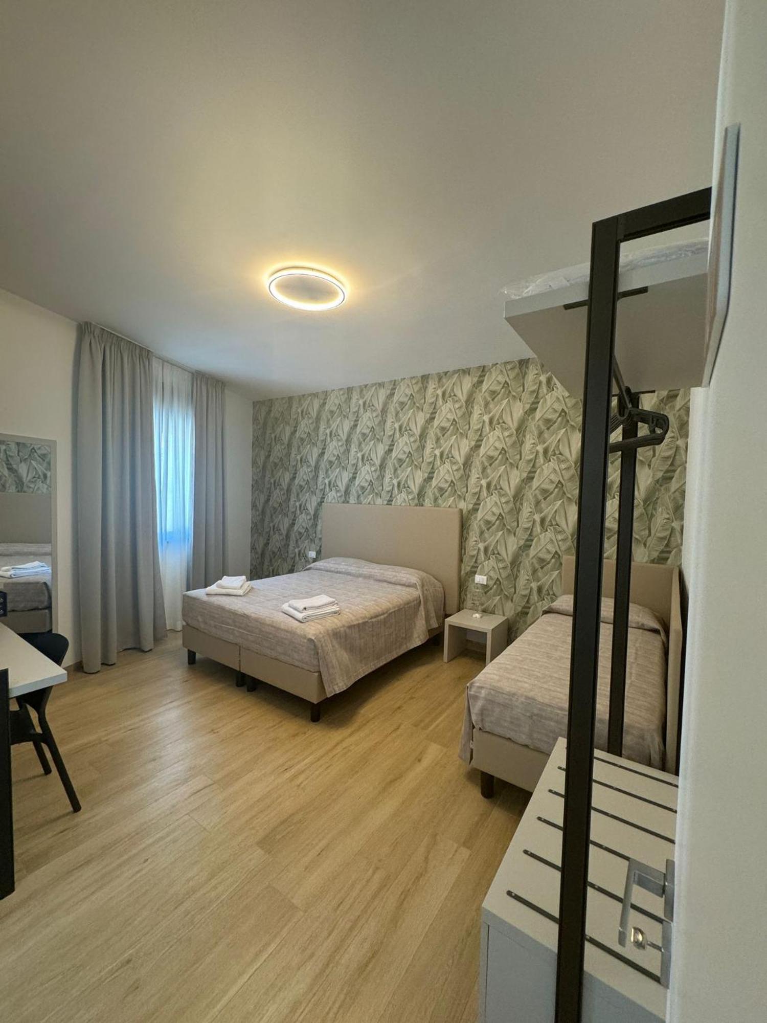 Guest House Al Porto Civitavecchia Buitenkant foto